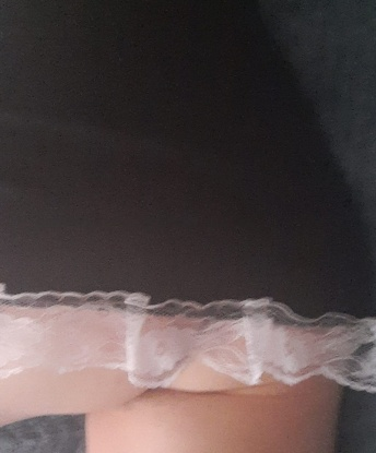 💋
Живу в Москве и именно здесь, в столице, я предлагаю свои эксклюзивные услуги. 😈
Мои возможности безграничны: от классического массажа до самых развратных игр для взрослых.🔥
Наши встречи наполнены страстью, энергией и истинным удовлетворением. Вместе мы создадим незабываемые моменты, которые останутся в твоей памяти навсегда. 😉
У меня есть Виктория